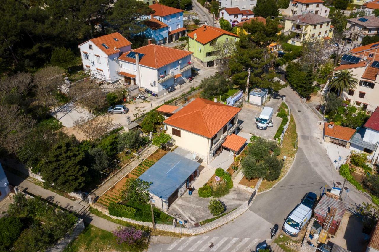 Apartment Marija Mali Losinj Exterior photo